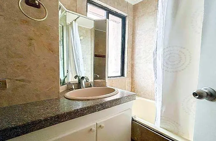 Sunette Tower Makati Center Hotel